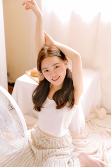吃饭也埋在里面